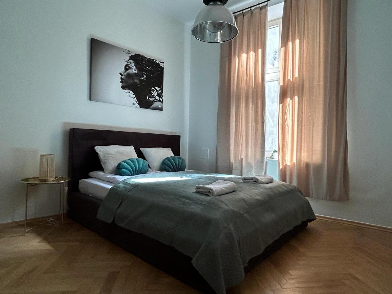 Selected Apartments By Market Square Krakow Exterior photo